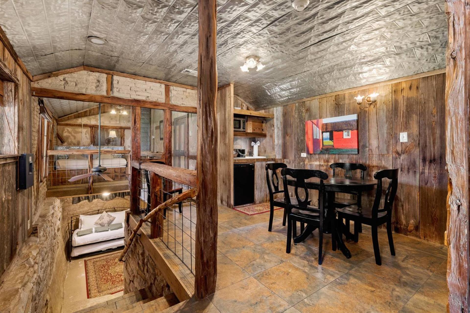 #6 The Root Cellar At Garrison In Gruene Βίλα New Braunfels Εξωτερικό φωτογραφία